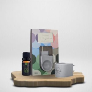 Presenteie com Afeto – Kit Aromatizador Elétrico Bivolt Colors Via Aroma + 1 Essência Aromática 10ml Via Aroma